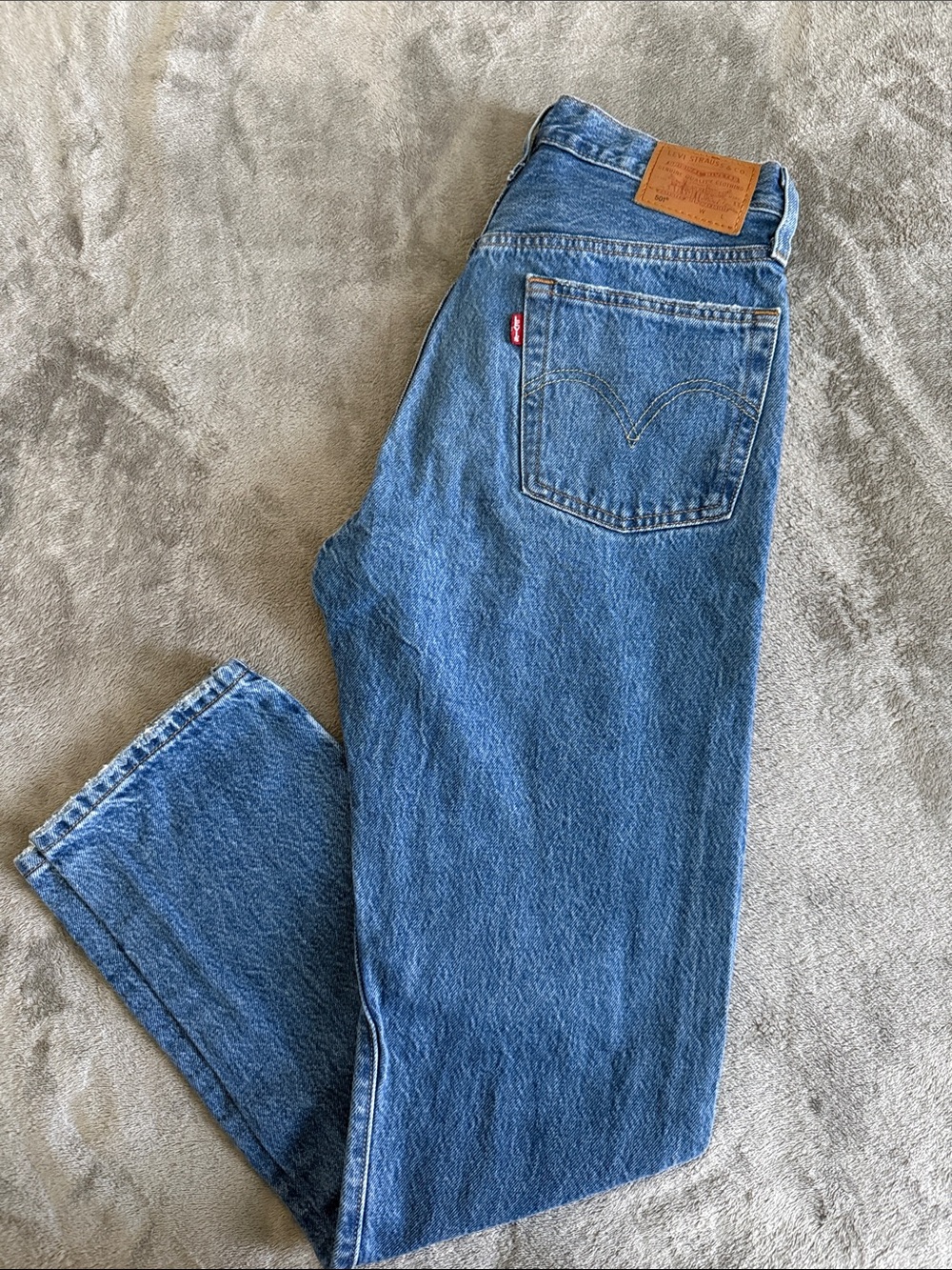 Levi's women's Blue Classic Straight Jeans